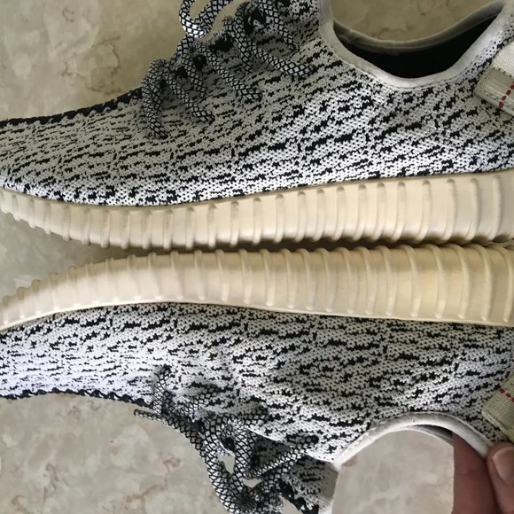 Adidas Yeezy Sz 9.5 Mens Turtle Dove 350 Boost main image 13